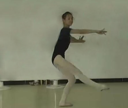 孔雀舞视频 北京舞蹈高考培训学校舞蹈作业