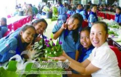 “中国妈妈”回忆她与泰国学生们的幸福时光